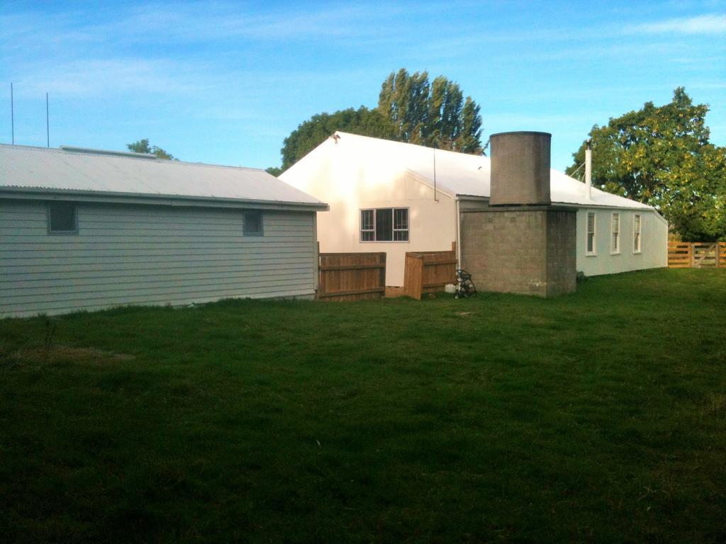 Camp Taringatura Backpackers Hostel Benmore Bagian luar foto
